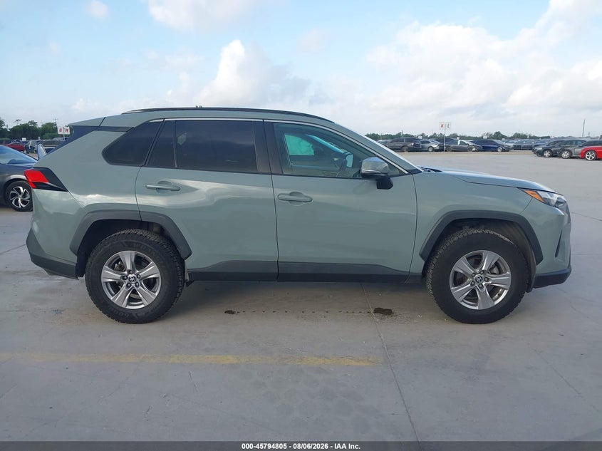 TOYOTA RAV4 - zdjęcie 14