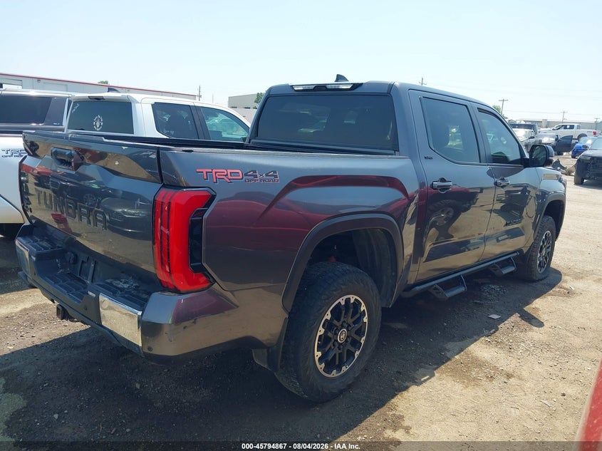 TOYOTA TUNDRA - zdjęcie 4
