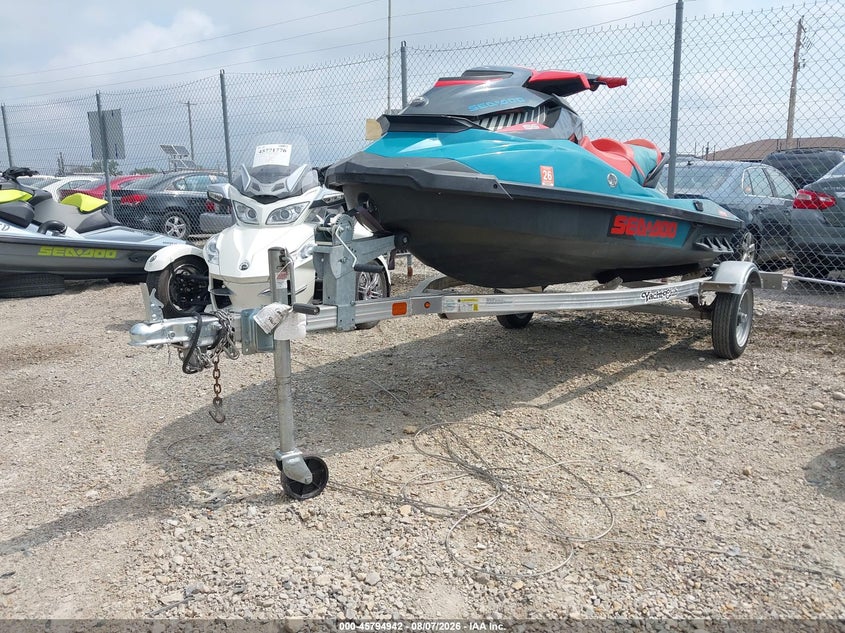 2018 SEADOO WAKE 155 auction photo 2