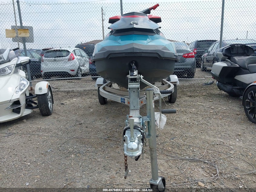 2018 SEADOO WAKE 155 auction photo 6