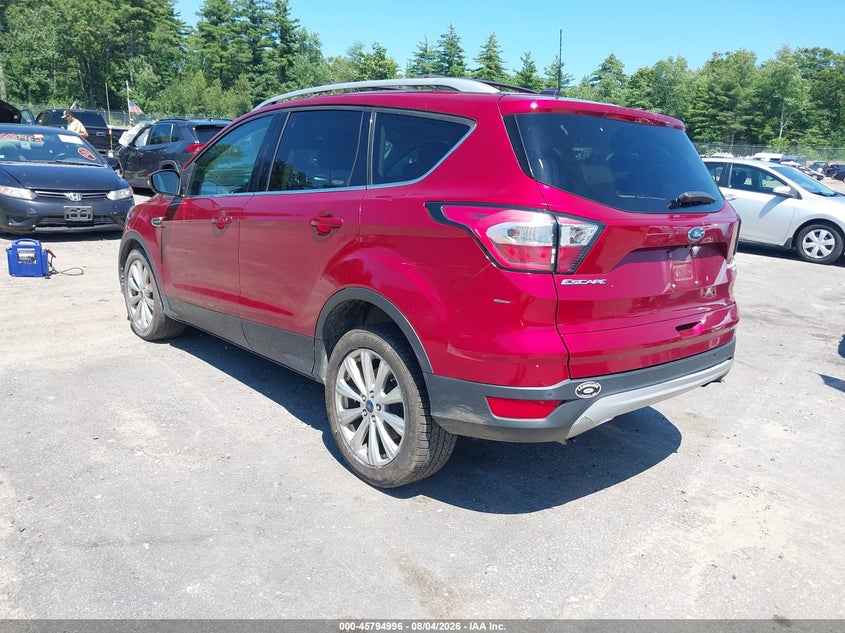 Vin: 1fmcu9jd4hud01622, lot: 46293827, ford escape titanium 20173