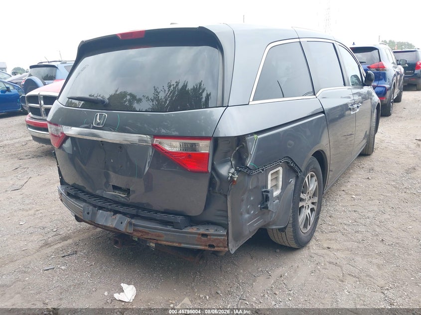 2013 HONDA ODYSSEY auction photo 6