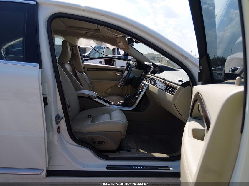 2015 VOLVO S80 auction photo 5