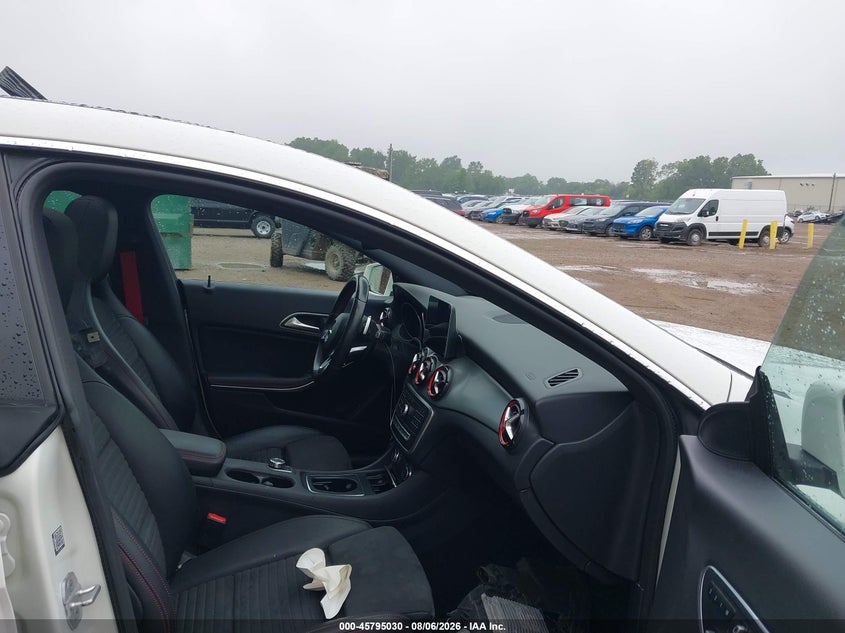 2018 MERCEDES-BENZ CLA 250 auction photo 5