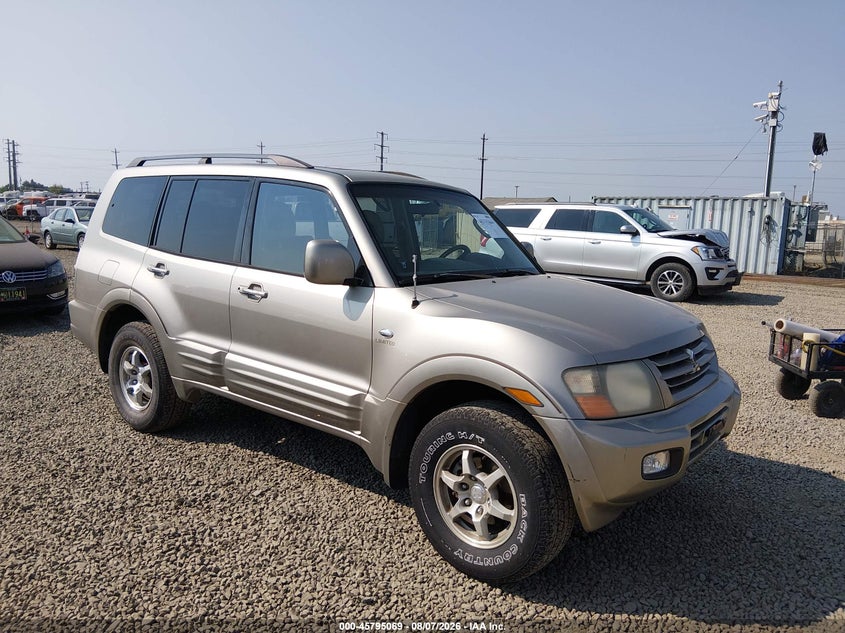 2002 MITSUBISHI MONTERO auction photo 1