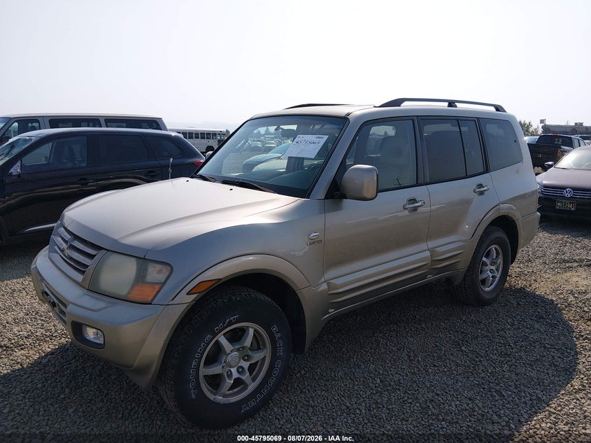 2002 MITSUBISHI MONTERO auction photo 2