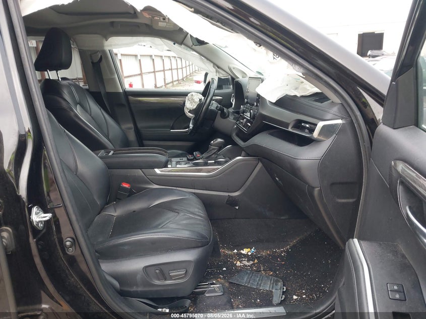 2022 TOYOTA HIGHLANDER auction photo 5