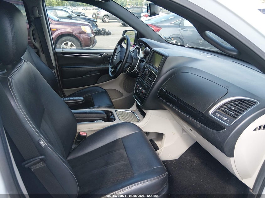 2017 DODGE GRAND CARAVAN — zdjęcie 5