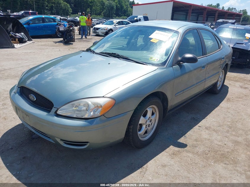 2005 Ford Taurus, Normal Wear & Tear, IAAI, VIN 1FAFP53UX5A301142 — photo 2