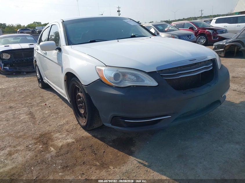 Vin: 1c3ccbab5en125008, lot: 46294013, chrysler 200 lx 2014 img_1