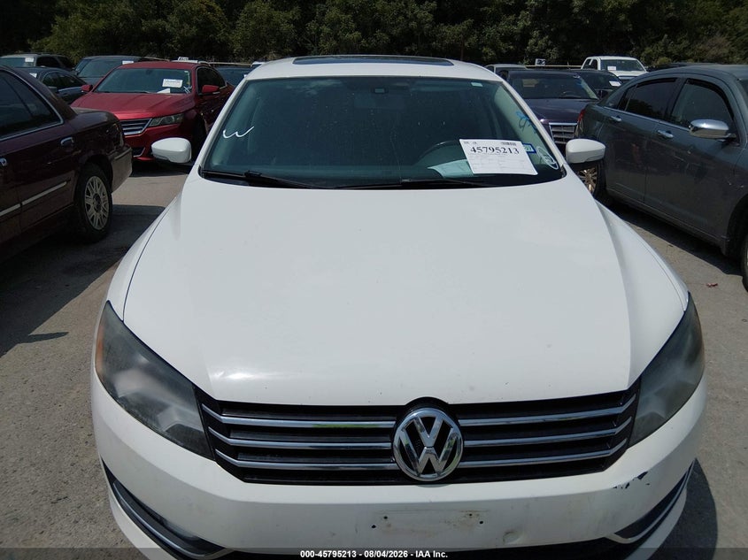 2015 VOLKSWAGEN PASSAT auction photo 6