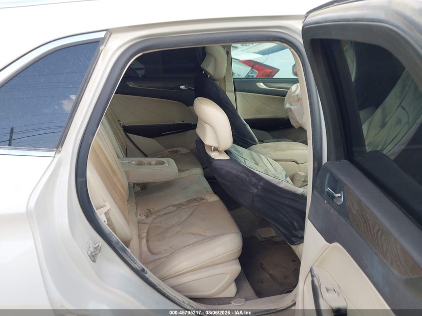 LINCOLN MKC 2019 VIN 5LMCJ3C98KUL04512