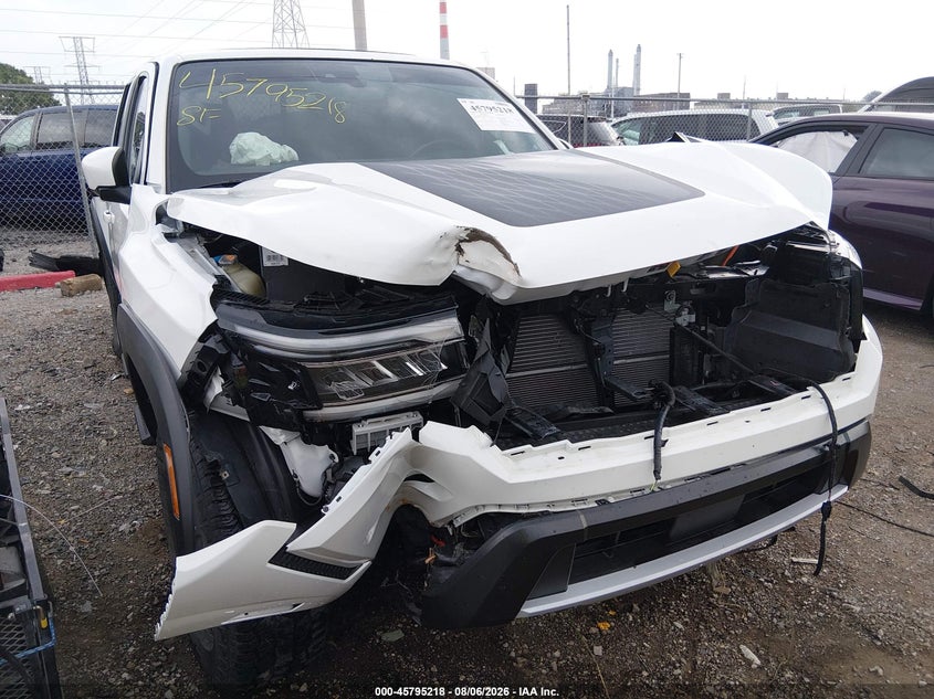 2023 NISSAN FRONTIER auction photo 6