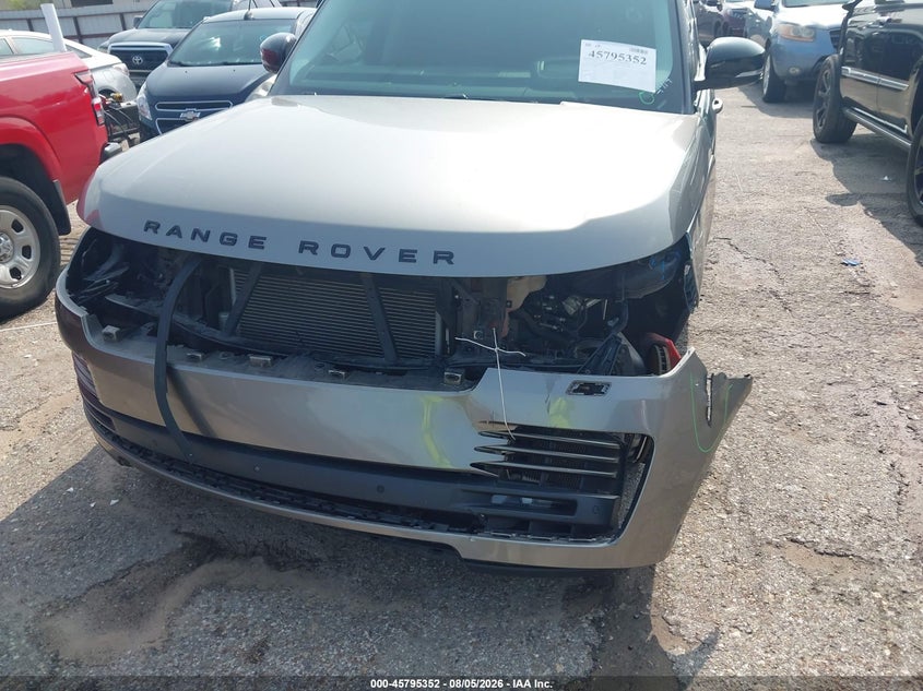 LAND-ROVER RANGE ROVER 2018 VIN SALGS2RE4JA387417