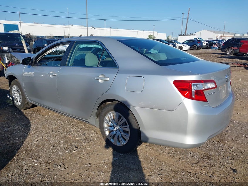 Vin: 4t4bf1fk8cr251367, lot: 46294224, toyota camry le 20123
