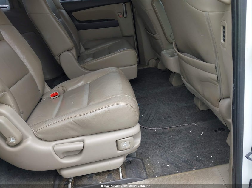 2011 HONDA ODYSSEY auction photo 8