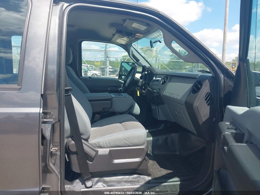 2015 FORD F-450 auction photo 5