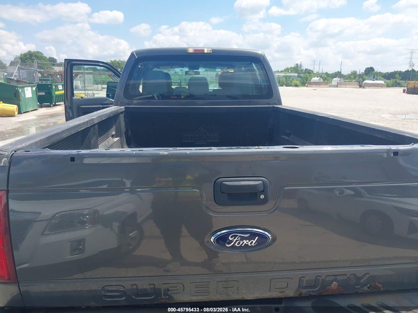 2015 FORD F-450 auction photo 6