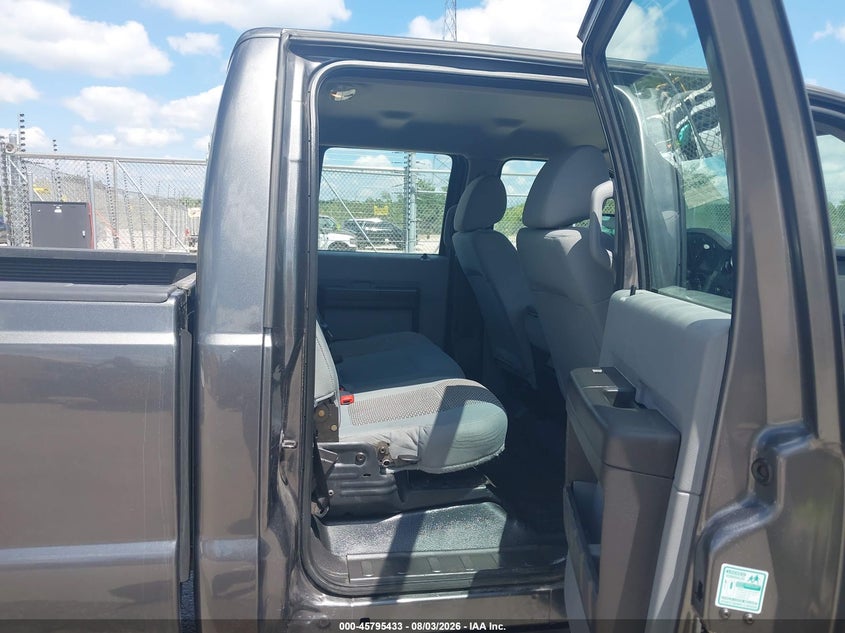 2015 FORD F-450 auction photo 8