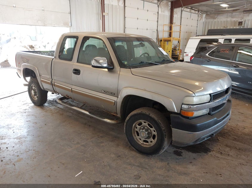 2002 CHEVROLET SILVERADO 2500HD auction photo 1