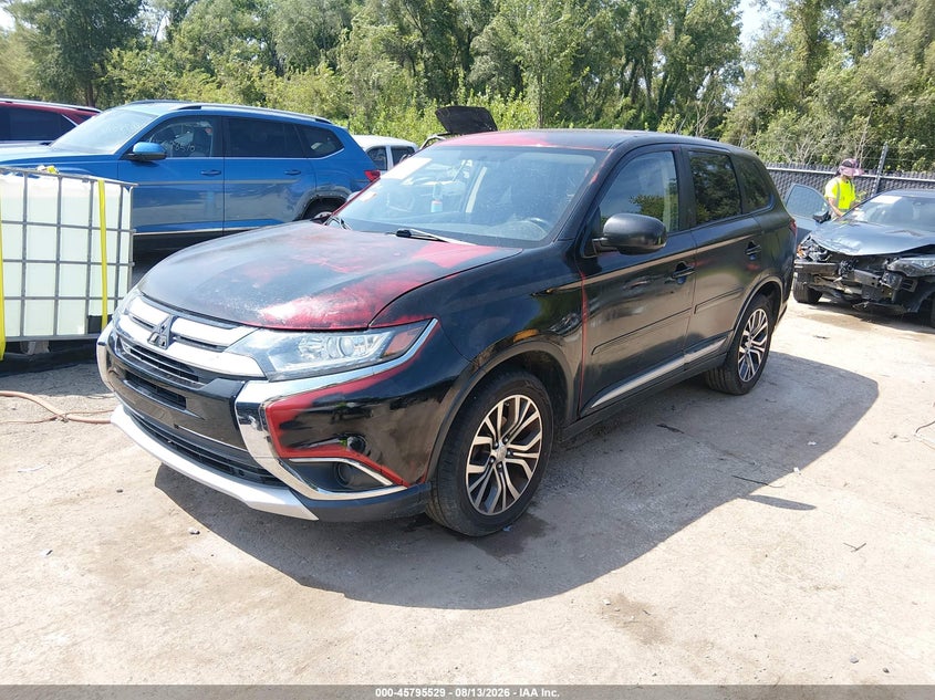 2016 MITSUBISHI OUTLANDER auction photo 2