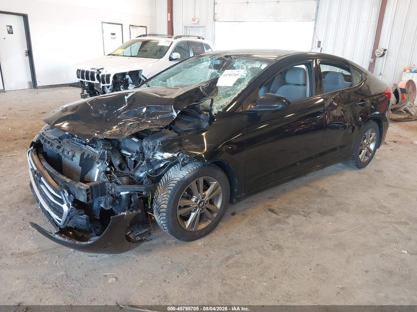 2017 HYUNDAI ELANTRA auction photo 2