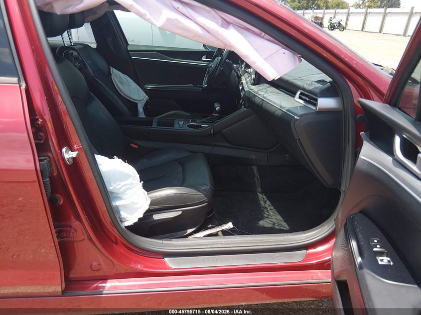 2021 KIA K5 auction photo 5