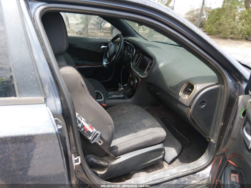 2017 DODGE CHARGER auction photo 5