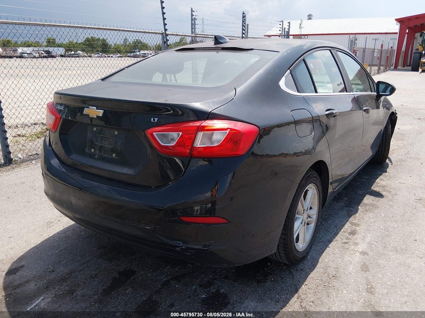 Vin: 1g1be5sm6h7102485, lot: 46294562, chevrolet cruze lt auto 20174
