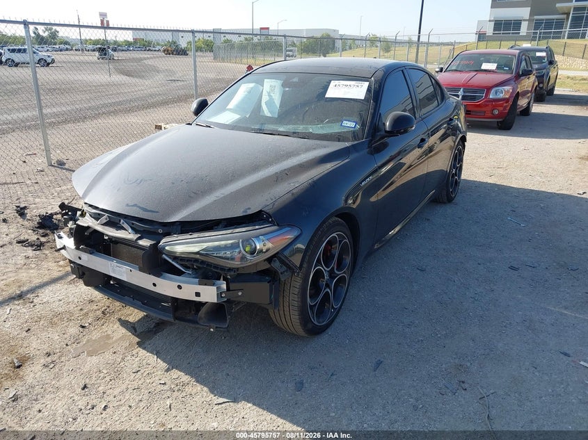 2022 ALFA ROMEO GIULIA auction photo 2