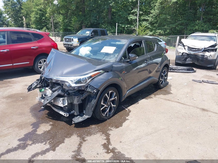 Vin: nmtkhmbx6kr083094, lot: 46294610, toyota c-hr xle 20192