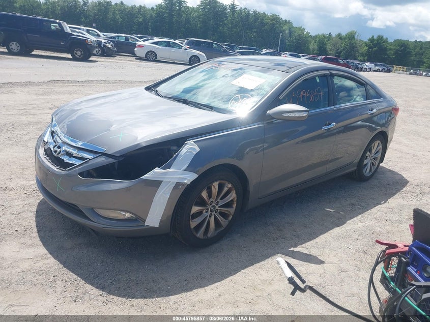 2013 HYUNDAI SONATA auction photo 2