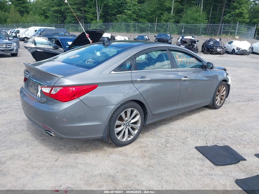 2013 HYUNDAI SONATA auction photo 4