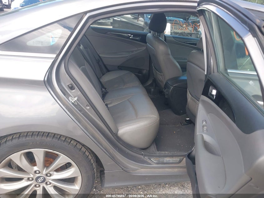2013 HYUNDAI SONATA auction photo 8
