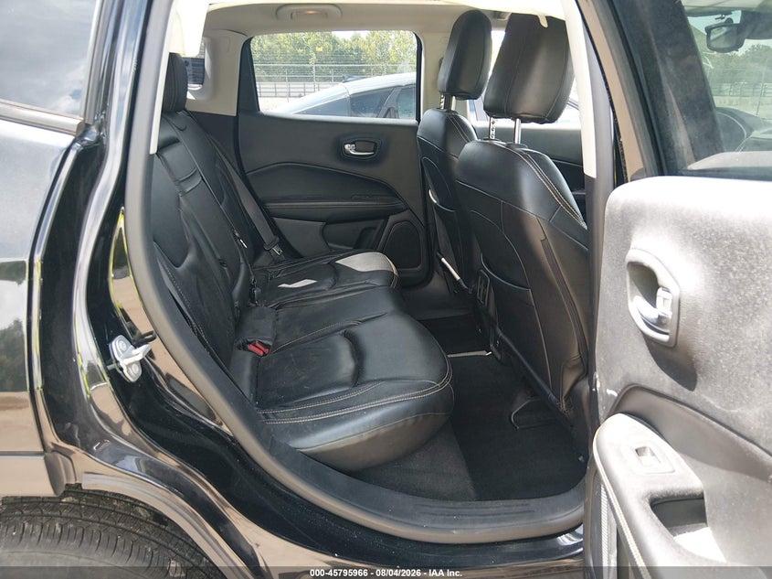 2017 JEEP NEW COMPASS auction photo 8