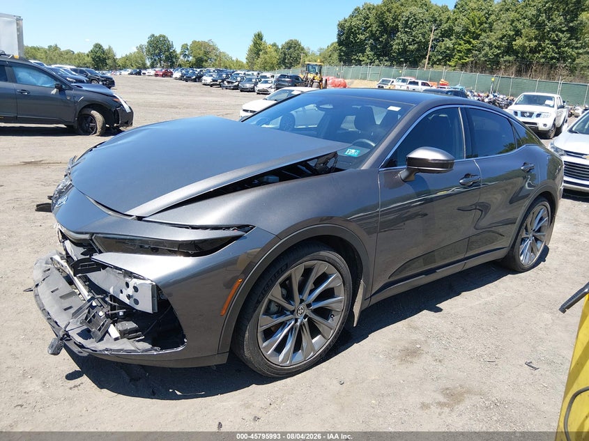 2023 TOYOTA CROWN auction photo 2