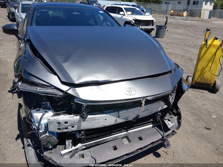 2023 TOYOTA CROWN auction photo 6