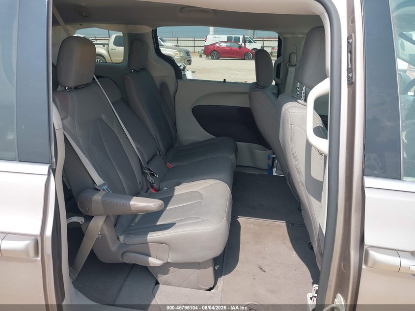 CHRYSLER PACIFICA - zdjęcie 8