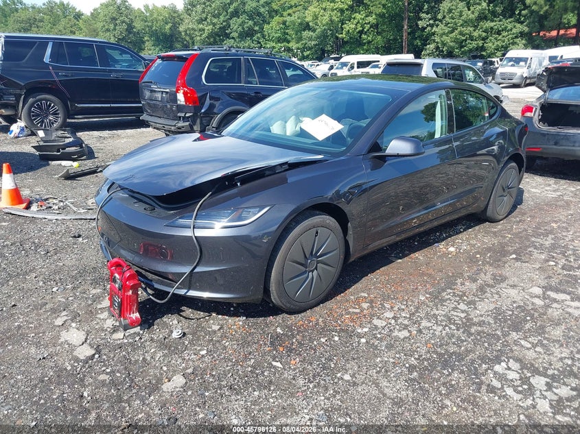 TESLA MODEL 3 - zdjęcie 2