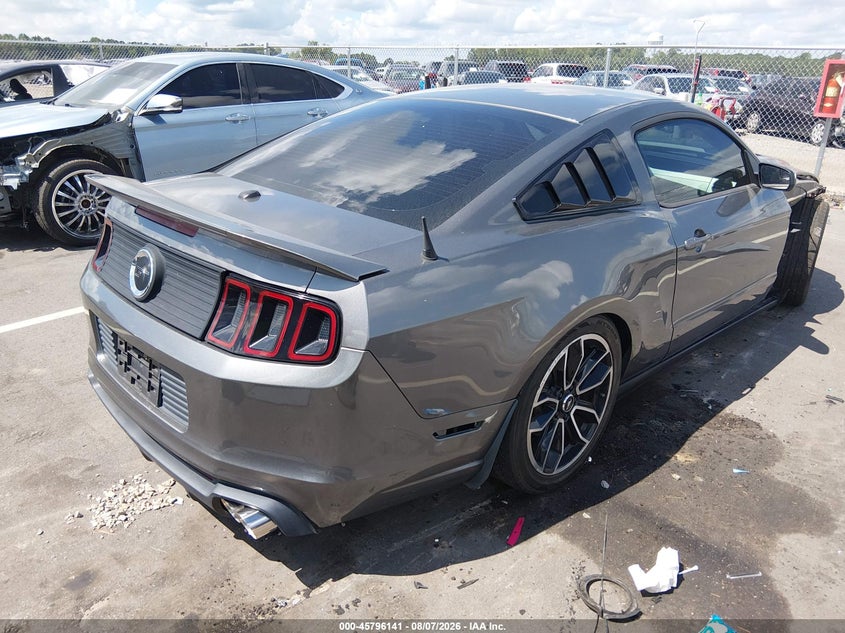 Vin: 1zvbp8cf8d5205879, lot: 46294972, ford mustang gt premium 20134