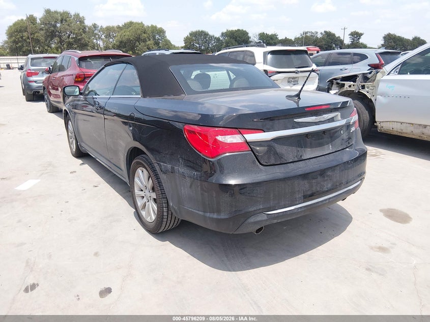 Vin: 1c3bc2eg9bn529586, lot: 46295040, chrysler 200 touring 20113