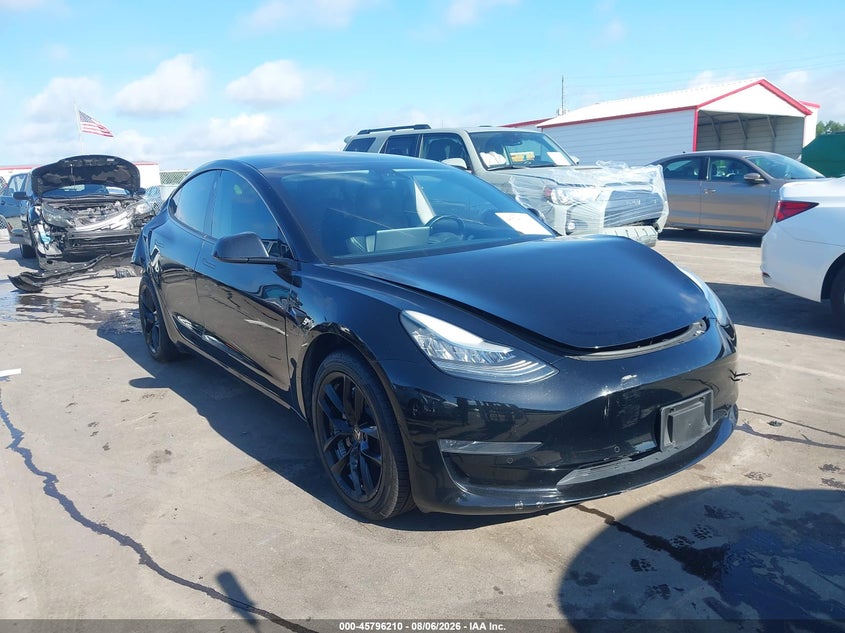 2019 TESLA MODEL 3 auction photo 1