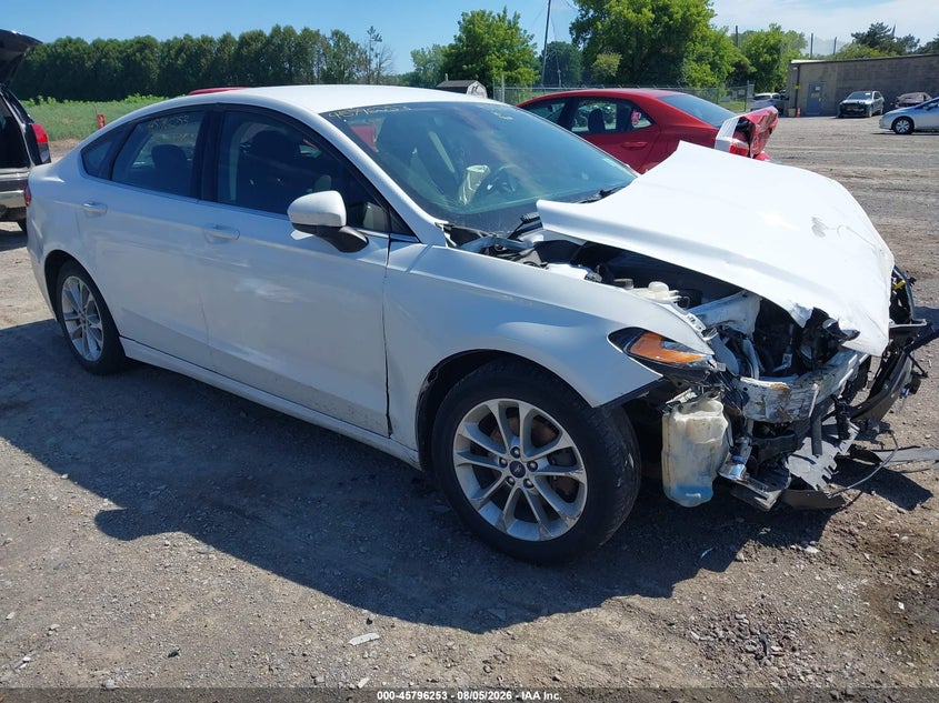 Vin: 3fa6p0lu6lr101705, lot: 46295084, ford fusion hybrid se 2020 img_1