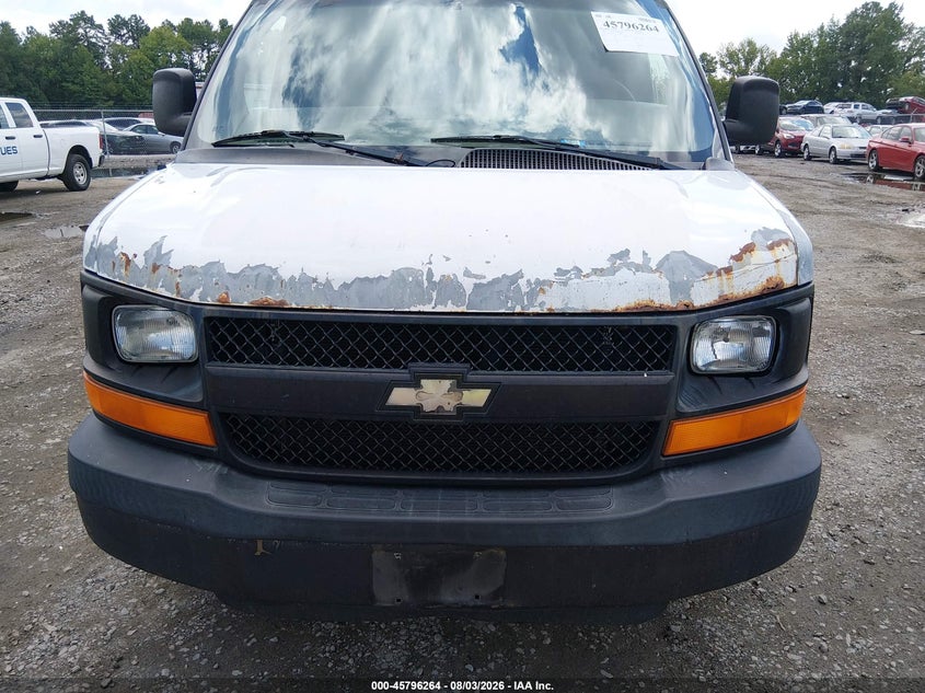 CHEVROLET EXPRESS 2005 VIN 1GCGG25VX51150208
