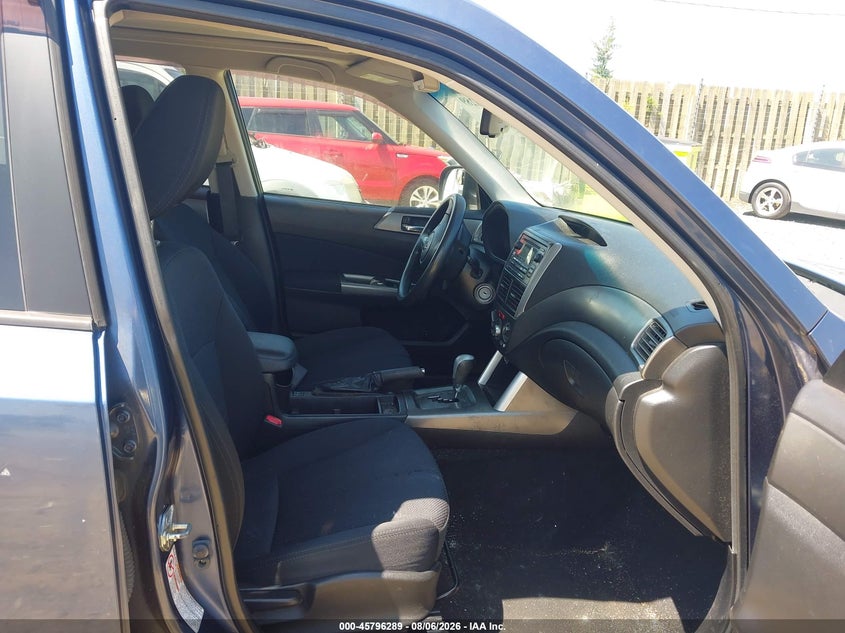 SUBARU FORESTER 2011 VIN JF2SHADC7BH758712