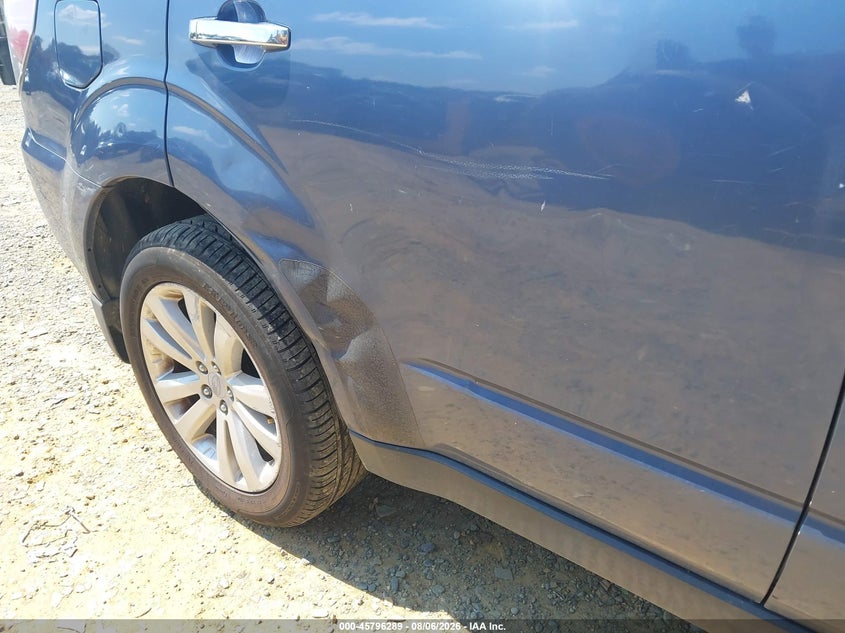 SUBARU FORESTER 2011 VIN JF2SHADC7BH758712