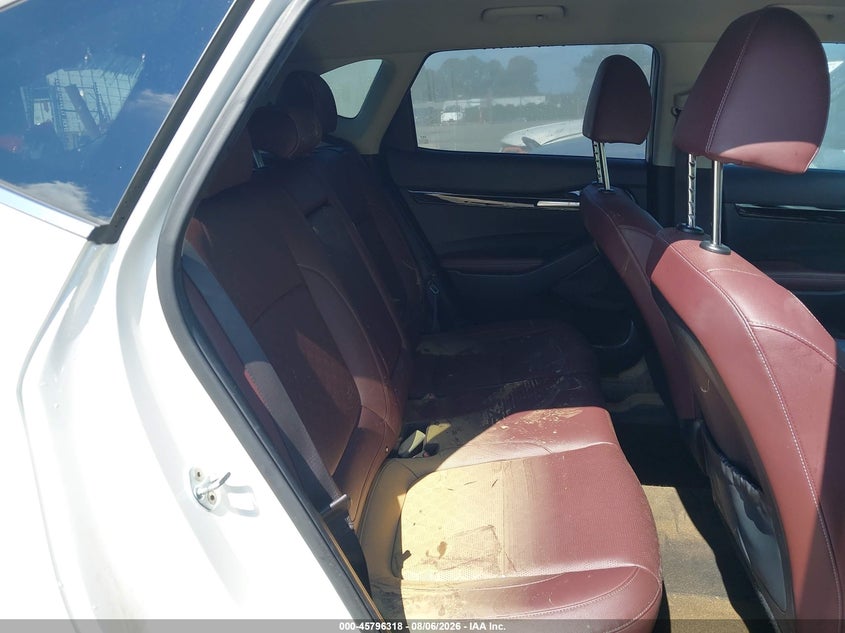 KIA SELTOS 2023 VIN KNDETCA23P7381584