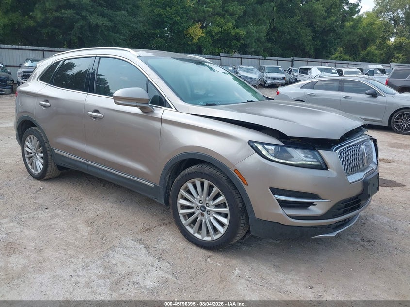 Vin: 5lmcj1c96kul19126, lot: 46295226, lincoln mkc standard 2019 img_1