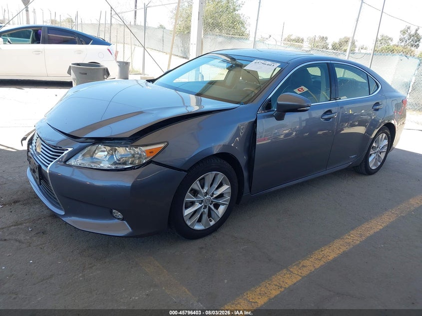 Vin: jthbw1gg4f2091219, lot: 46295234, lexus es 300h 20152