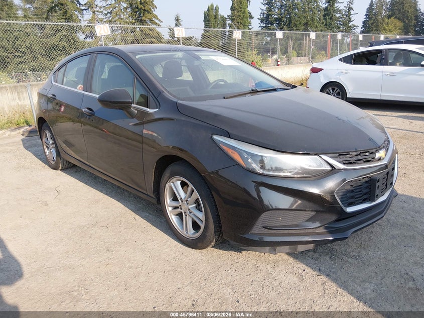Vin: 3g1be6sm2js585597, lot: 46295242, chevrolet cruze lt auto 2018 img_1